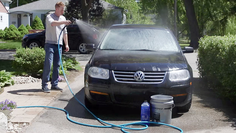The Ultimate Guide to Car Cleaning: Chemicals, Brand Focus, Car Wash Tips, and Waxing Tips
