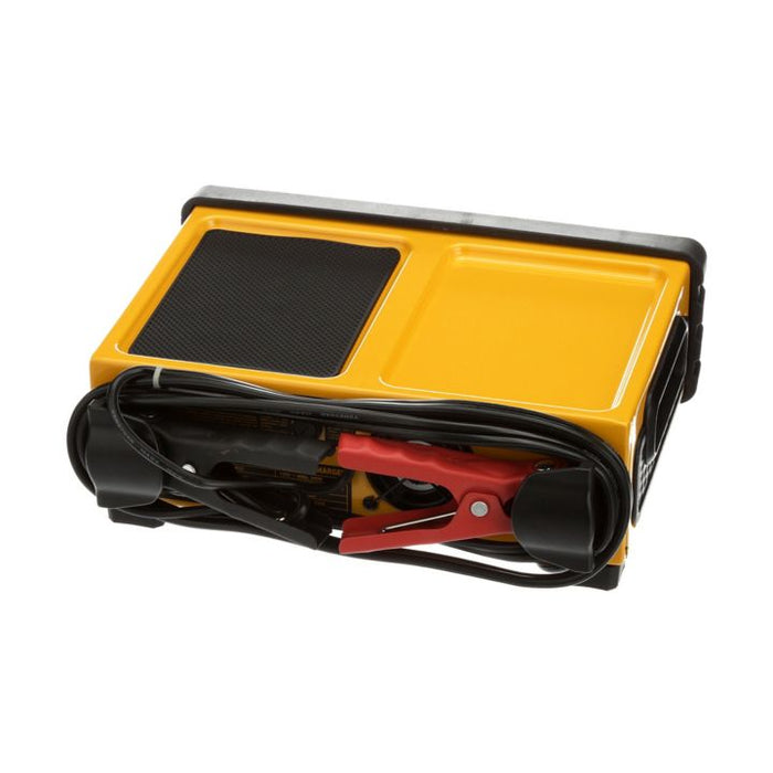 DXAE80CA DEWALT30A Battery Charger with 80A Engine Start