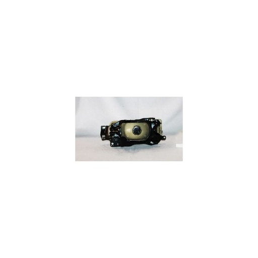 TO2531103 TYC Fog Light Assembly - Front, Passenger Side
